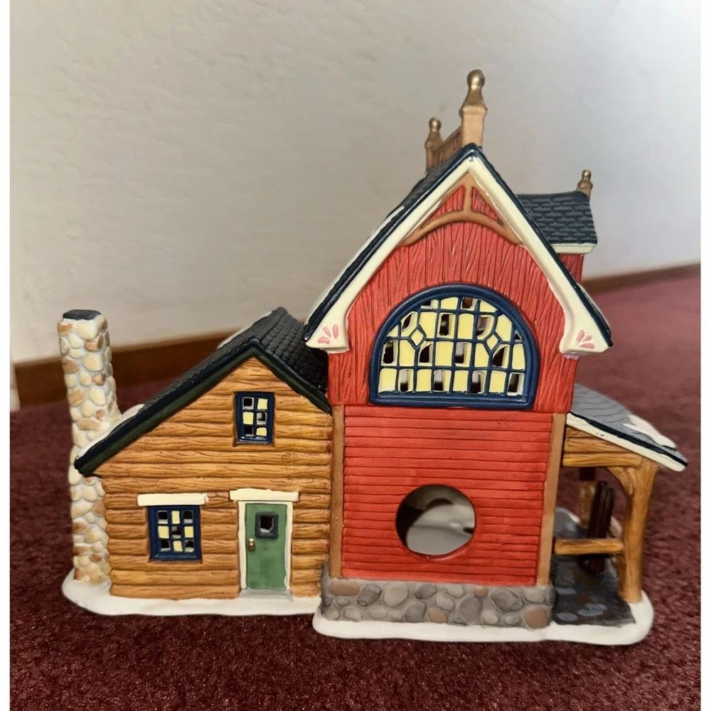 2010‎ Limited Edition Heartland Valley Village 